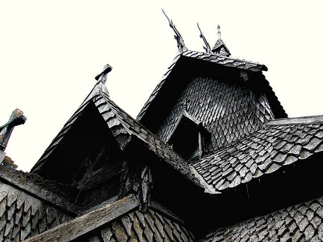 ボルグン・スターヴ教会 板葺きの屋根