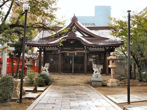 六宮神社拝殿